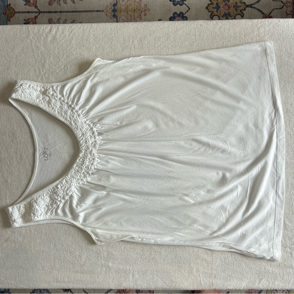 LOFT White Sleeveless Tank Top